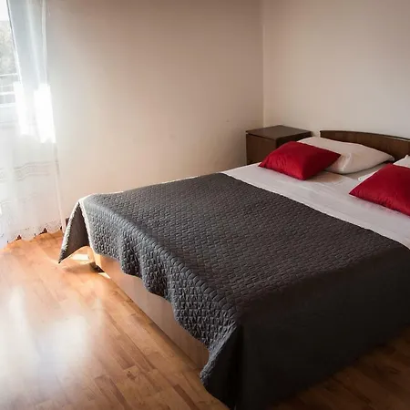 Apartment Lenka