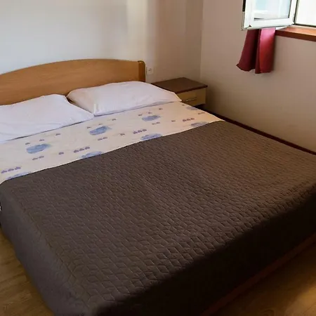 Lenka Apartment